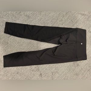 Lululemon Wonder Train HR leggings. Size 8